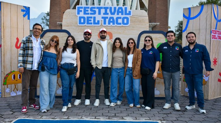 Disfrutan taquiza más de 3,000 personas en San Pedro