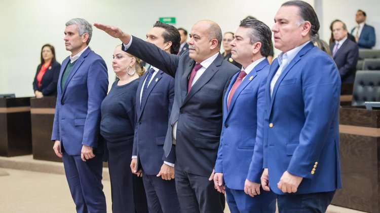 Govea Orozco rinde protesta como nuevo fiscal estatal