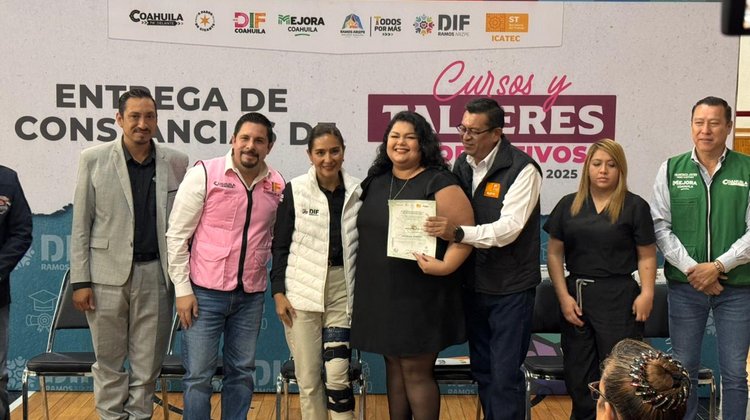 Terminan 300 personas cursos productivos del DIF Ramos Arizpe