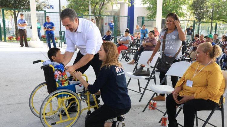 Entrega DIF Monterrey casi 3,000 apoyos funcionales en 2025