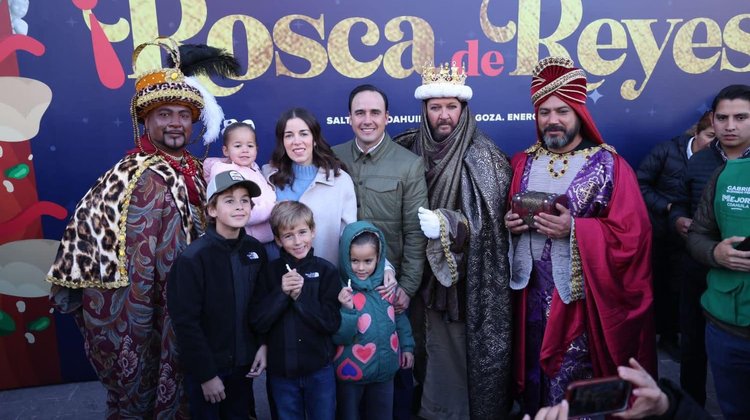 Invitan a familias de Saltillo a partir la Rosca de Reyes