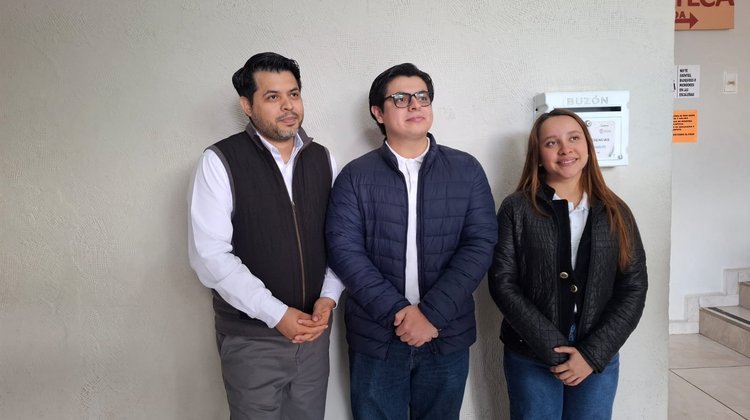 Talento de Altamira crea robot humanoide con IA