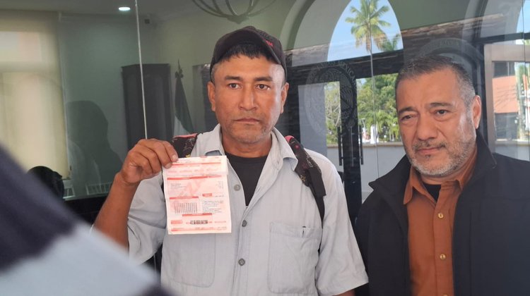 Invasores de casa dejan a dueño con deuda impagable por servicios