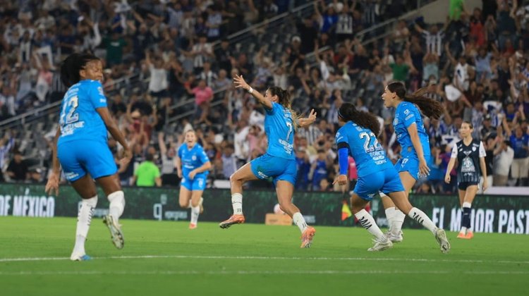 ¡A la final! Rayadas golea a Pachuca y buscarán su quinto título