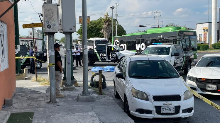 Mueren dos mujeres arrolladas por un camión en Apodaca