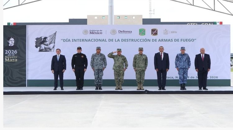 Destruyen mil 650 armas decomisadas en ceremonia militar
