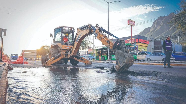 Se pierde 42% del agua distribuida en Nuevo León