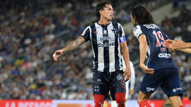 Rayados pierde 3-1 ante San Luis, son despedidos con abucheos