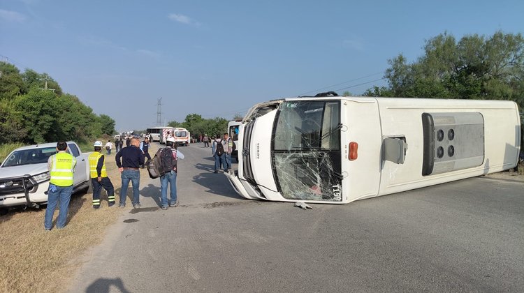 Cámara capta momento del aparatoso accidente en Pesquería