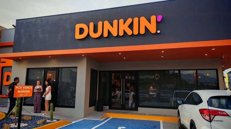 Dunkin’ arma la Coffee Party con su nueva sucursal en Monterrey
