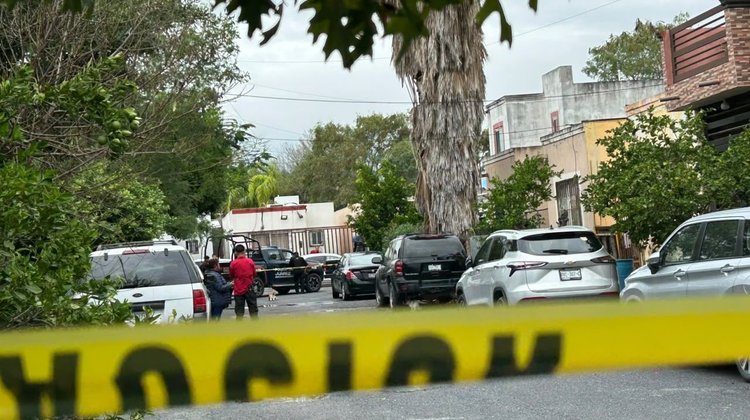 Hallan a hombre sin vida con heridas de arma blanca en Juárez