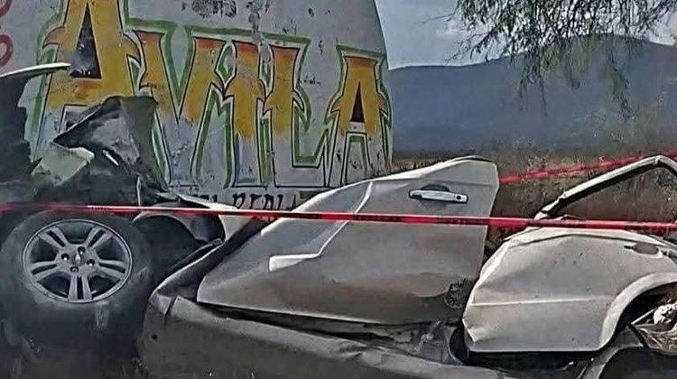 Mueren integrantes de una familia de Monterrey en accidente vial