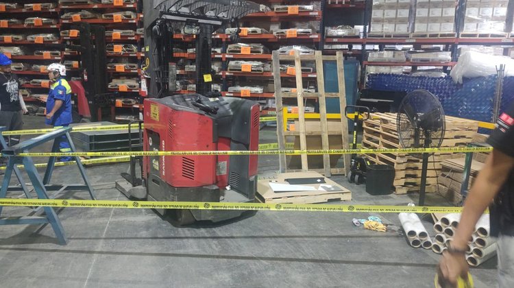 Mujer atropellada por un montacargas en empresa de San Nicolás