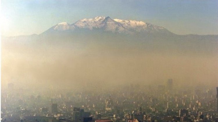 Activan alerta por contaminación en Valle de México 