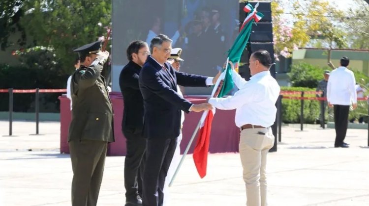 americo_villarreal_dia_bandera_ac58a9040e