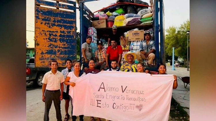 Apoyan habitantes de Santa Engracia a damnificados de Veracruz