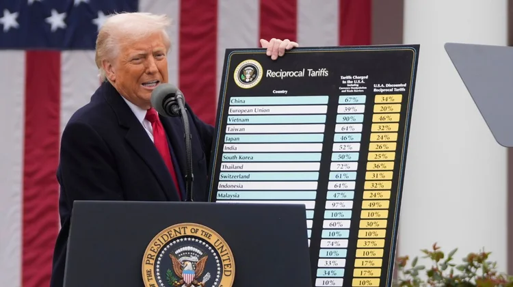 Tribunal declara ilegales aranceles de Trump, pero se mantienen