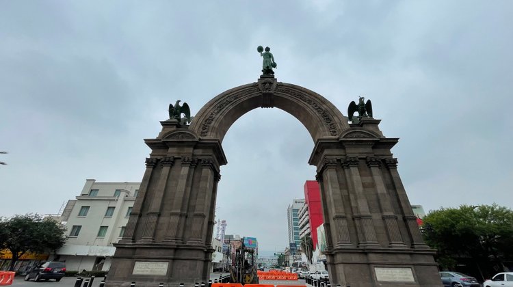 medium_arco_independencia_383bae036d