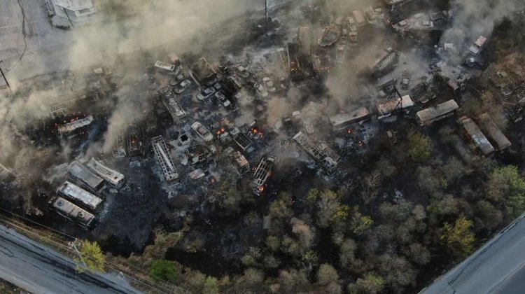 arden_decenas_camiones_de_ruta_tras_fuertes_vientos_juarez_0b4da43b01