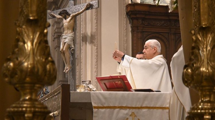 Alista renuncia arzobispo de Monterrey por cumplir 75 años