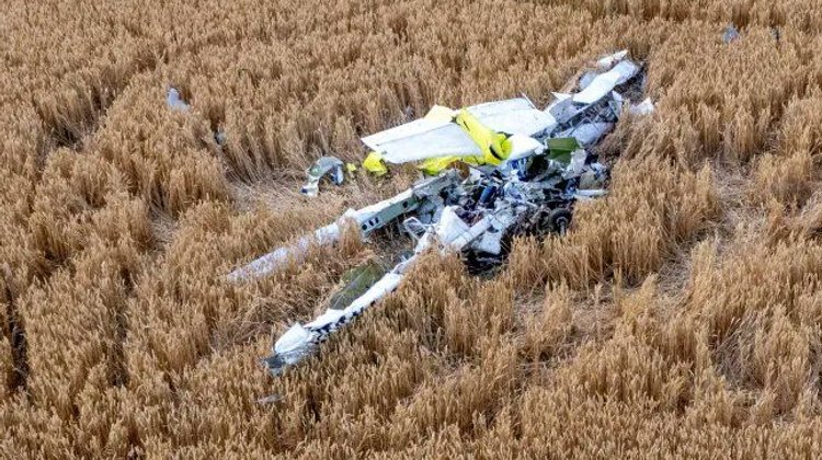Dos muertos al estrellarse una avioneta en Inglaterra