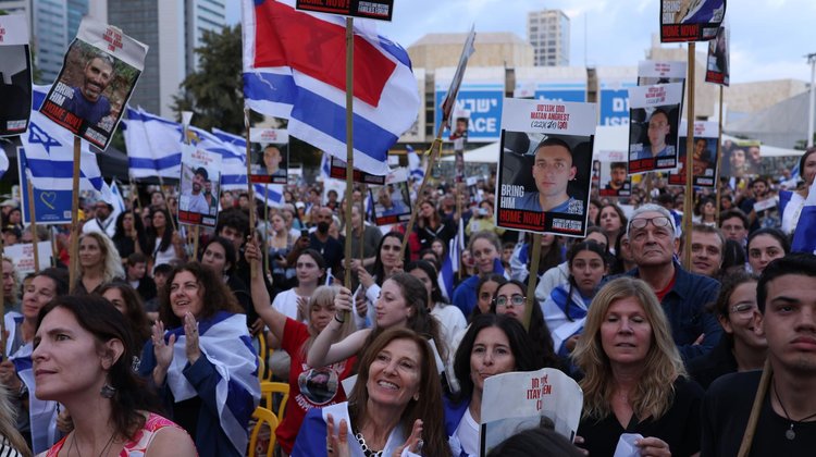 Hamás publica la lista de 20 rehenes vivos que serán liberados