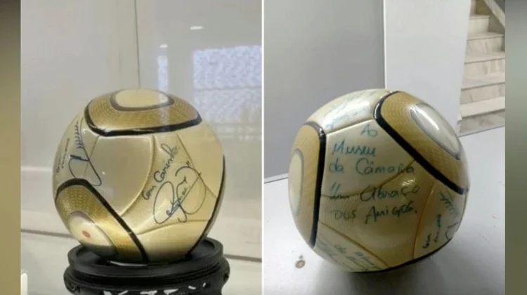 Condenan a 17 años a hombre que robó un balón firmado por Neymar