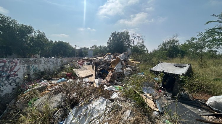 Basurero clandestino crece desde hace dos años en Juárez