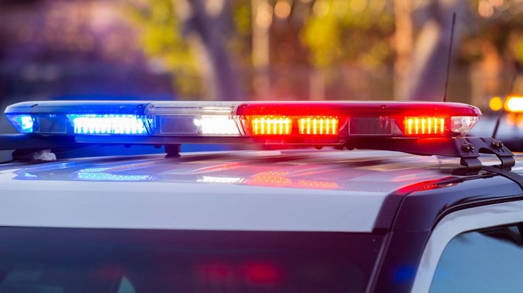 Encuentran cuerpo calcinado en automóvil en General Bravo