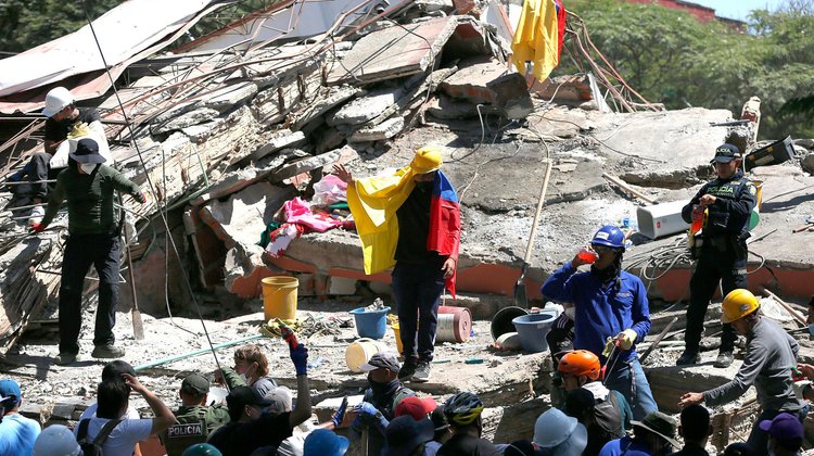 Tras labores en Venezuela, brigada Los Topos llega a Cali