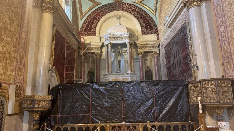 Renuevan cableado en la Capilla del Santo Cristo; suspenden misas