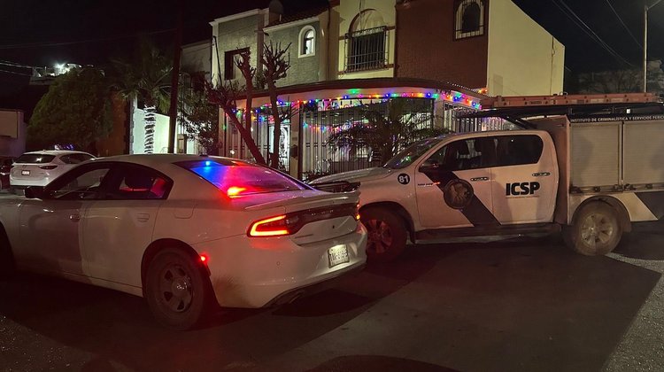 Realizan cateo por presunto narcomenudeo en Santa Catarina