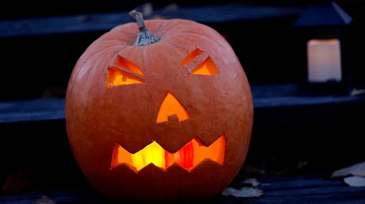 Se preparan familias en la frontera para celebrar Halloween