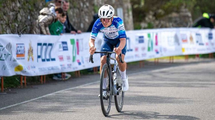 Se une el ciclista mexicano Emilio Rodríguez al UAE Team Emirates