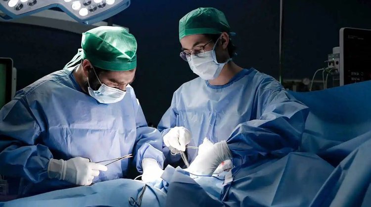 Muere mujer estadounidense tras cirugía estética en Reynosa