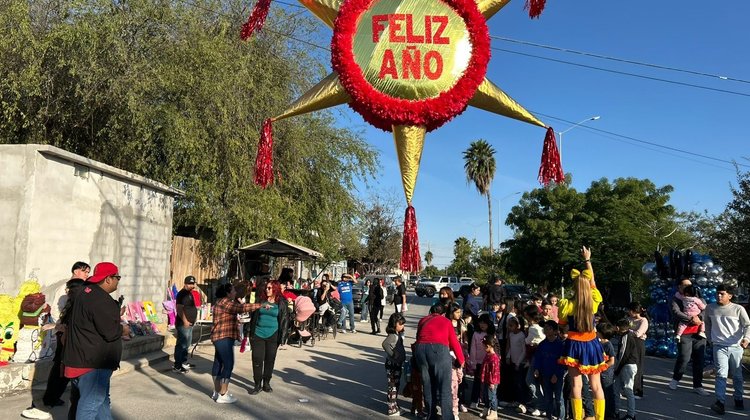 Concurso de palo encebado cumple más de 40 años en Reynosa