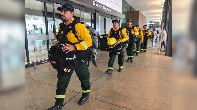 Entrenará contingente mexicano a personal contra incendios