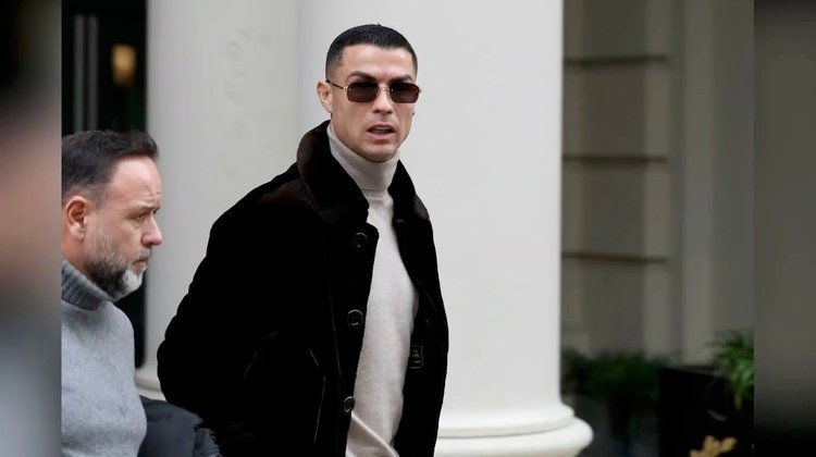 Inversión estratégica: Compra Cristiano Ronaldo 25% del Almería