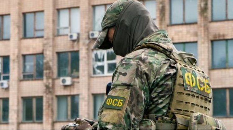Acusa Rusia plan para atentar contra diplomáticos británicos