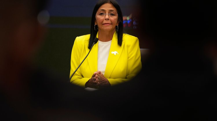 Delcy Rodríguez y el chavismo buscarán "rescatar" a Maduro