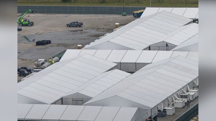 Abre Florida centro de detención migratoria 'Deportation Depot'