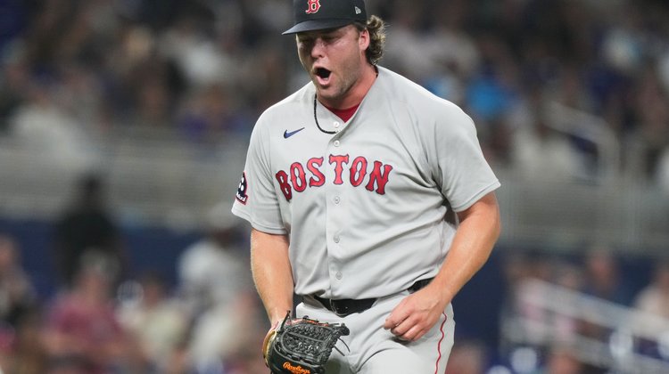 Los Medias Rojas vienen de atras y remontan a los Marlins