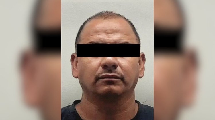 Notifican a hombre por homicidio en negocio de compra de chatarra