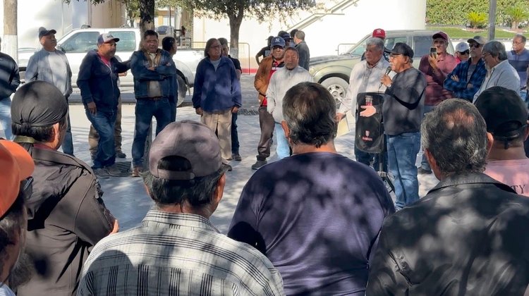 Amenazan empleados de AHMSA con acciones de desobediencia civil 