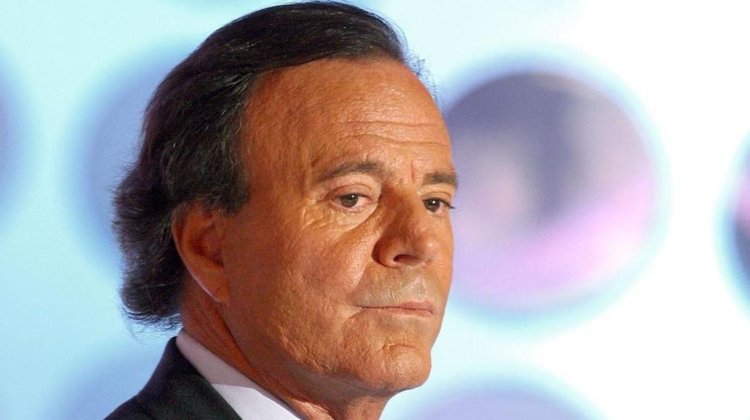 Julio Iglesias responde a las acusaciones de abuso sexual