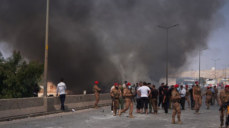 Explosión en bodega de armas deja 14 muertos al noroeste de Siria