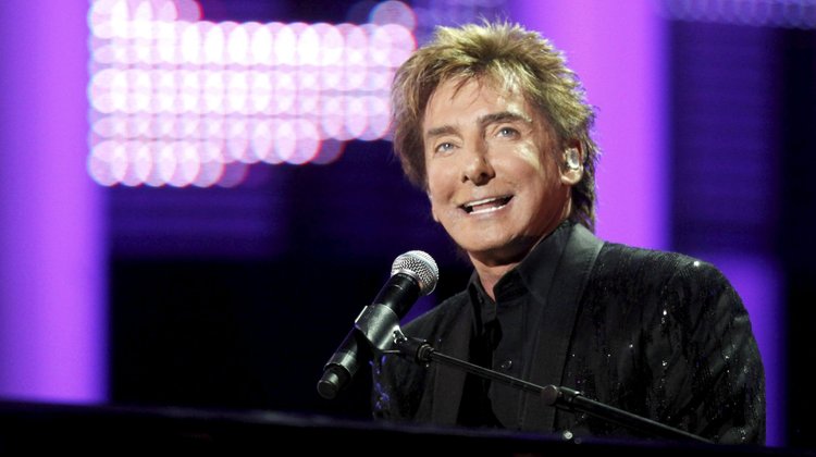 Barry Manilow anuncia que padece cáncer de pulmón