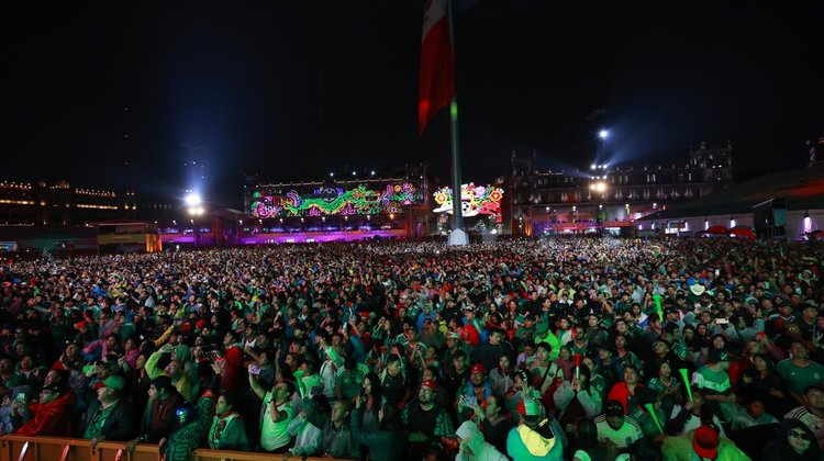 Tres muertos por asfixia durante festejos por triunfo de México