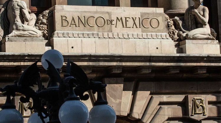 medium_finanzas_banxico_6d97a5f209
