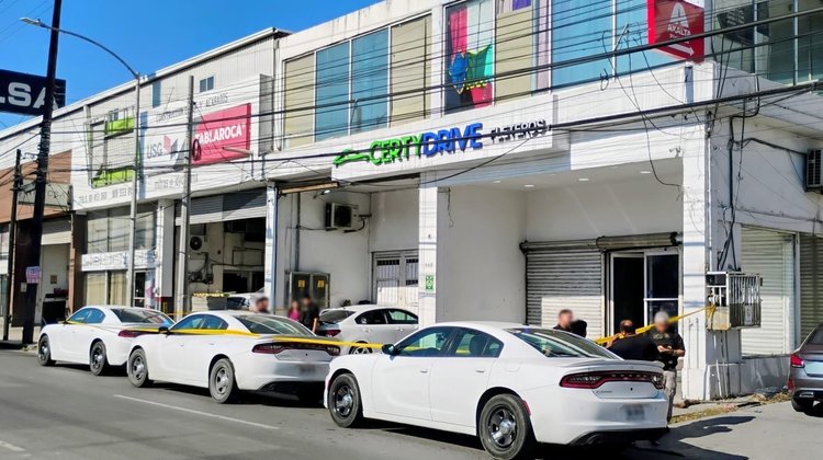 Catean negocio en Monterrey por fraude en venta de vehículos